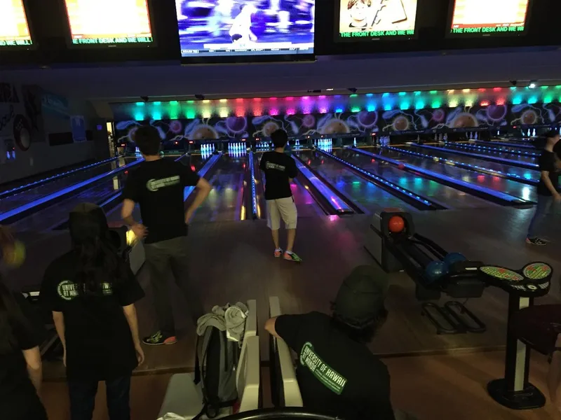Aiea Bowl Social
