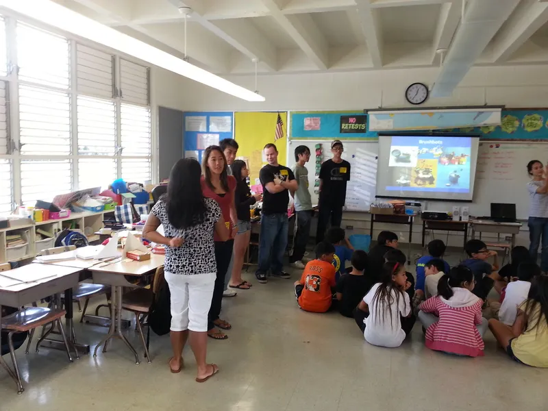 Hokulani Brushbot Workshop