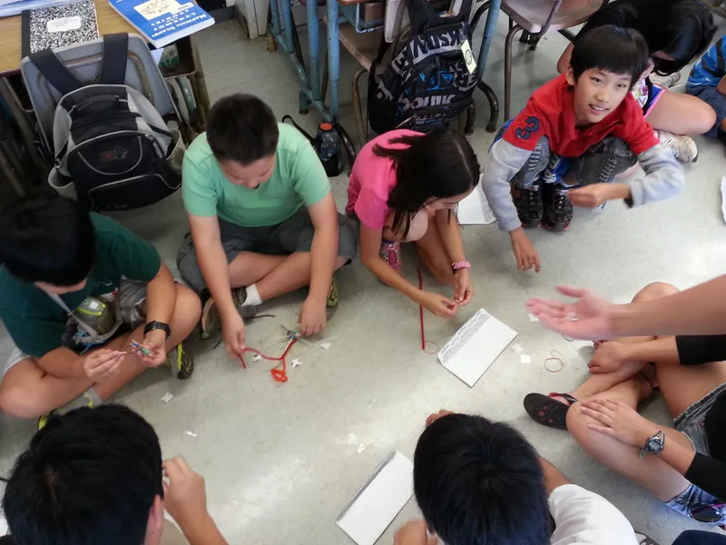 Hokulani Brushbot Workshop