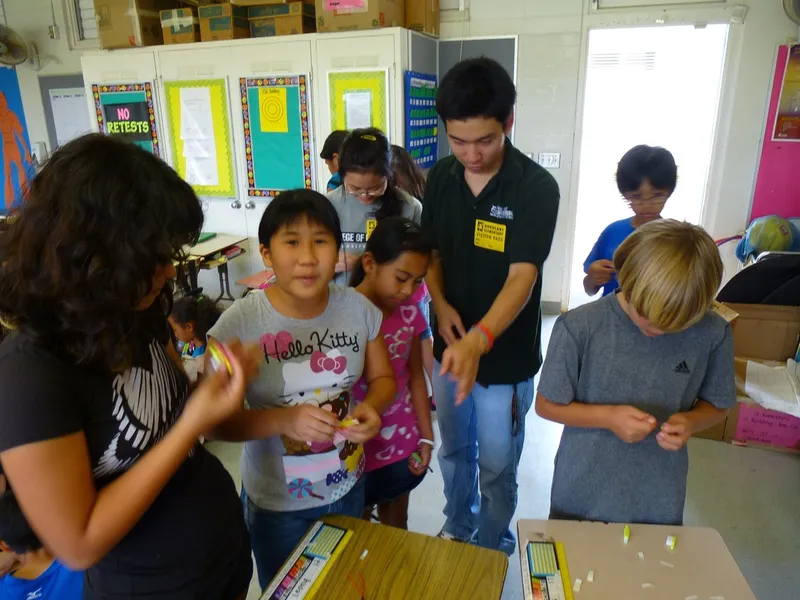 Hokulani Brushbot Workshop